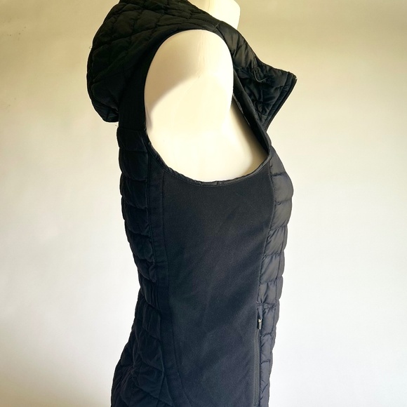 The North Face Black Nylon Polyester Hooded Vest size XS - Picture 6 of 15